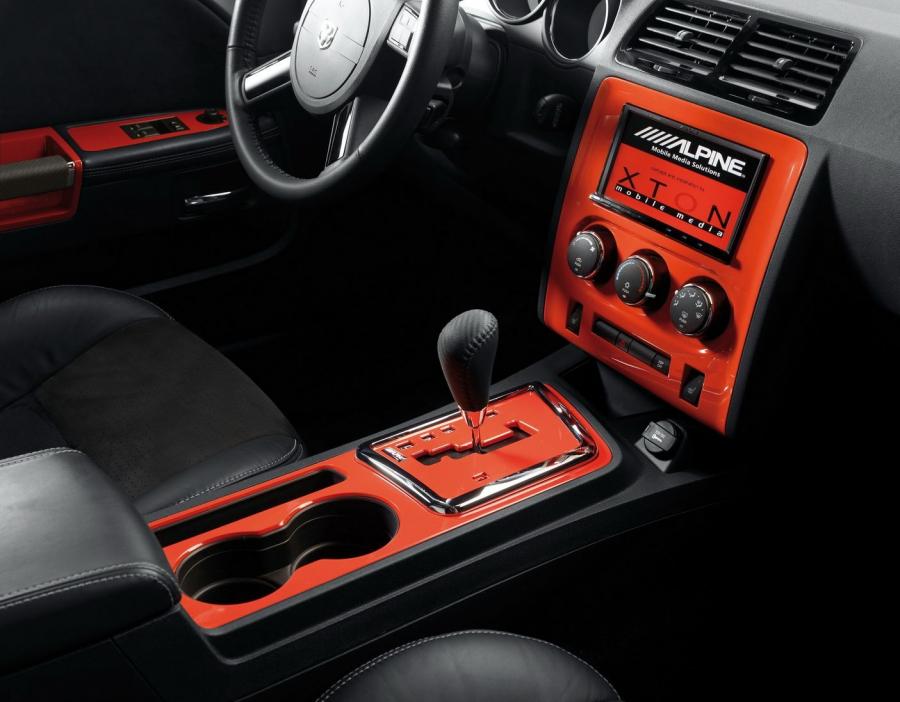  Dodge Challenger SRT8 Project Car by Eibach 2009 года  (фото 2 из 3)